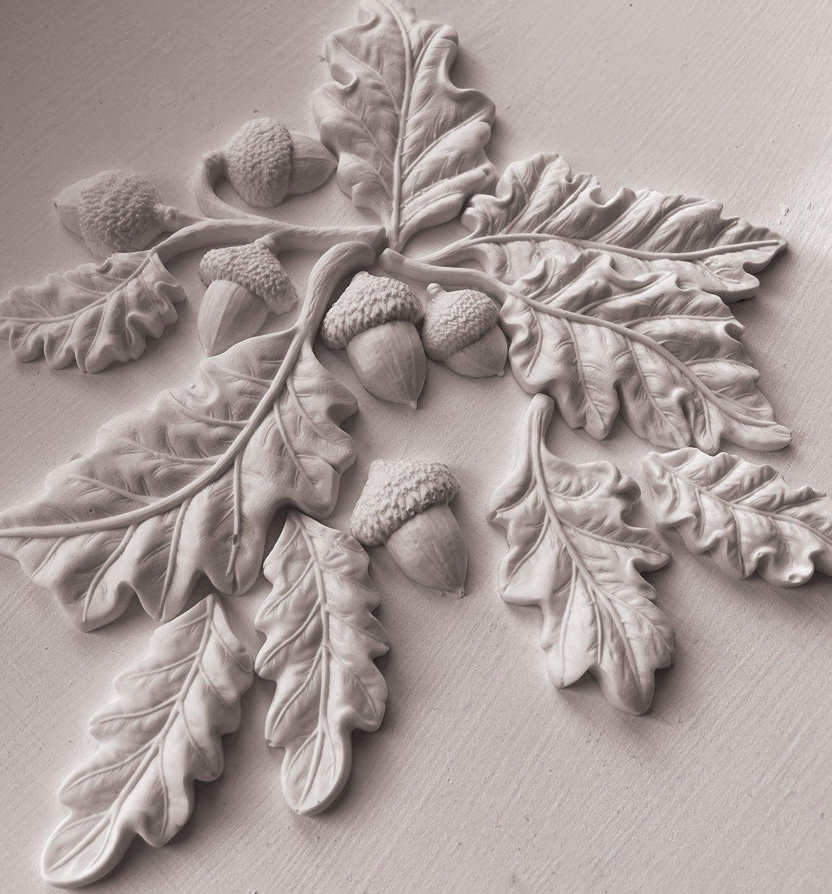 Iron Orchid Designs Oak Leaves & Acorns Mould